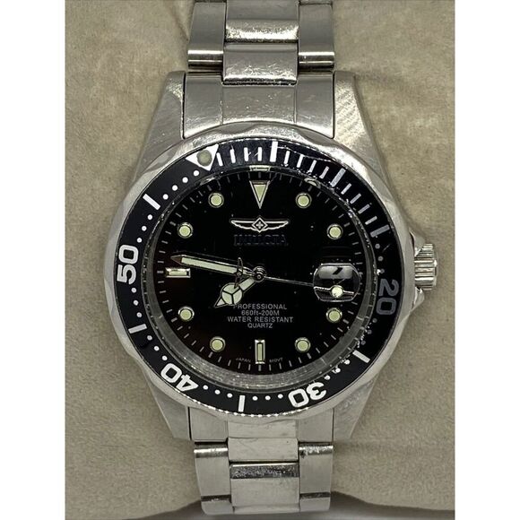 Invicta Pro Diver 8932 Men Silver Stainless Steel Analog Dial Quartz Watch RQ583 - Picture 2 of 12